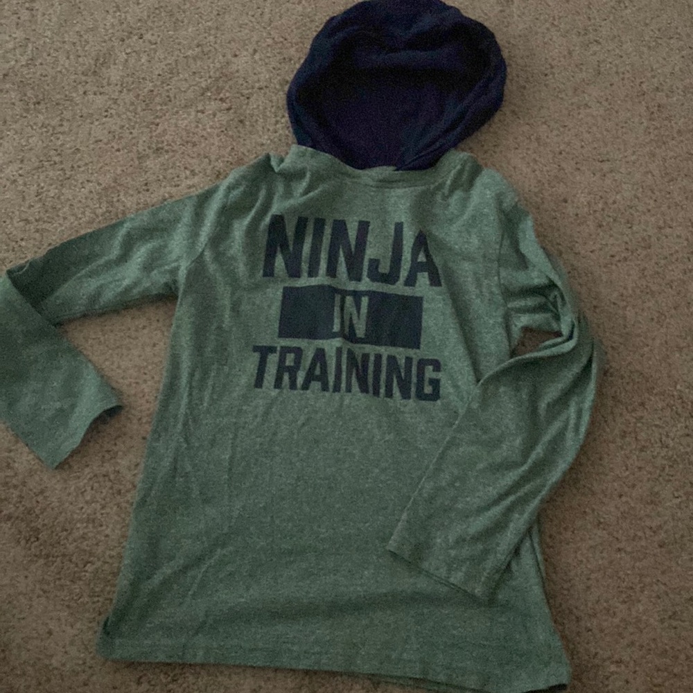 Childrens Place boys 8